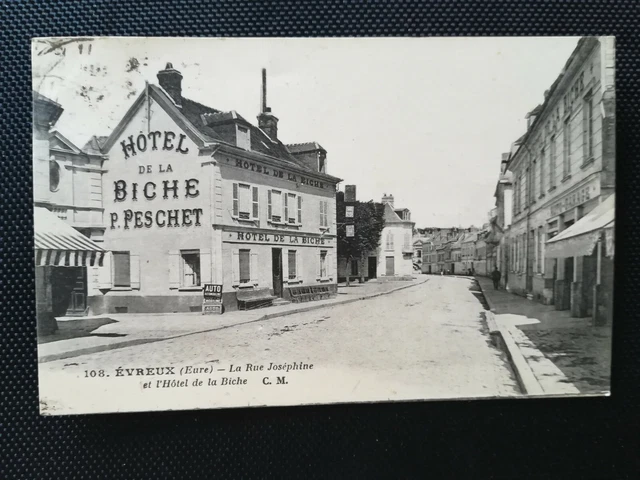 CPA 27 EVREUX - La Rue Joséphine et l'Hôtel de la Biche