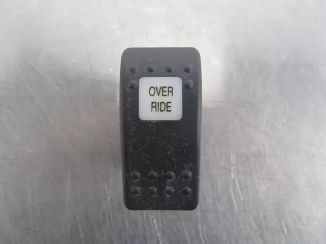 Eb992 2014 14 Can-Am Commander Max 1000 Xt Over Ride Switch