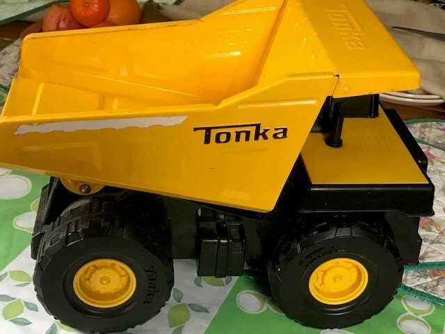 VINTAGE LARGE TIN Plate Tonka Tipper/Dump Truck PicClick UK