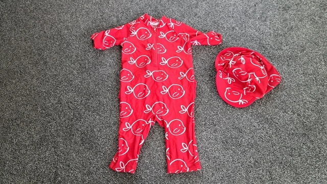 Girls Summer Clothes Bundle - Age 2-3 Years 2 part Swimsuit and hat