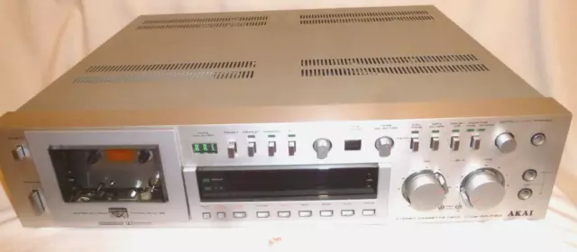 AKAI STEREO CASSETTE DECK model GX-F90; 3-Kopf - Super GX three Head (A30)