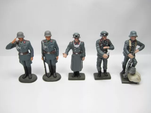 5x Elastolin/ Lineol Soldaten der Luftwaffe, Ringkragen, MG usw.