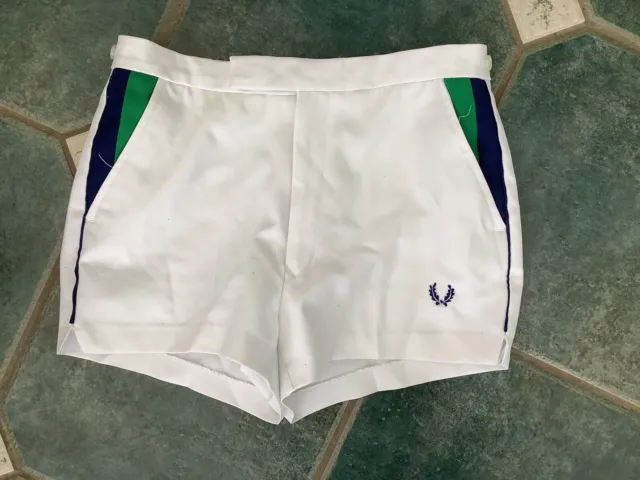 vintage Fred Perry tennis shorts waist 30 " idea for museum ?