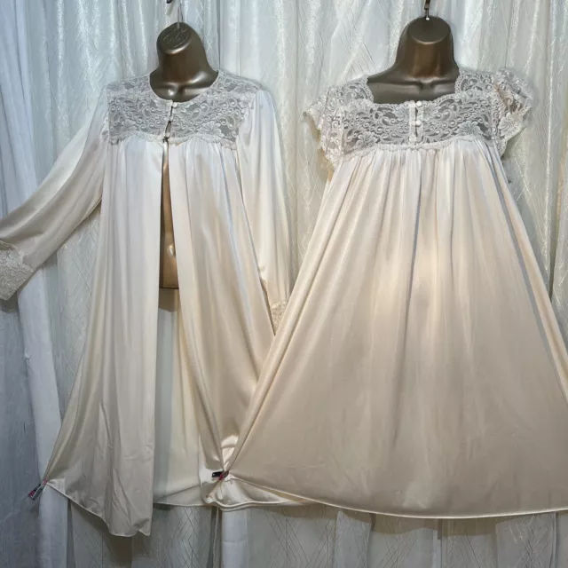 VTG M L Peignoir Barely blush Nightgown Set Shadowline Nylon Satin Lace ...