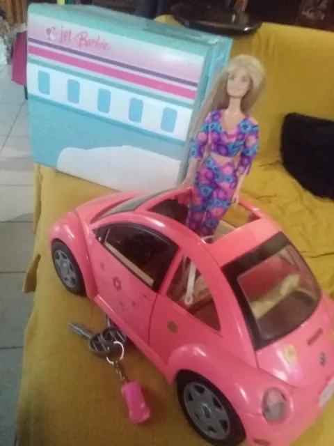 lot Mattel barbie accessoires jet 2 en 1 bateau et avion + Beetle 2000 + barbie