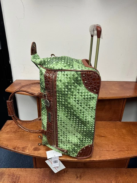 New Samantha Brown Rolling Embossed Wheeled Weekender Basketweave Green 3