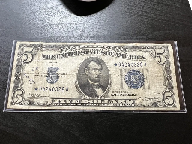 1934-A $5 Five Dollars Star Silver Certificate Currency Star Note *04240328A