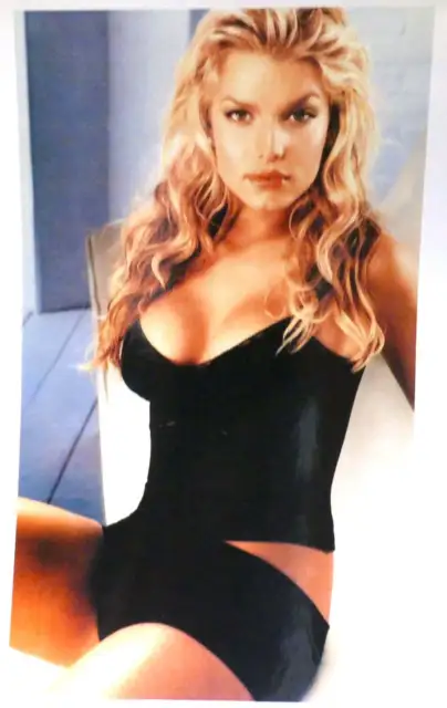 Jessica Simpson JESSICA SIMPSON LINGERIE PHOTO 8'' x 10'' inch Photograph