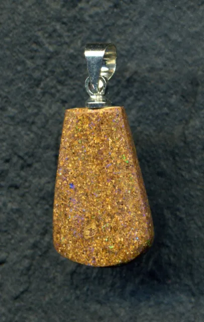 N°281-Pendentif d'Opale boulder d'Australie (Queensland) de 5,60 carat