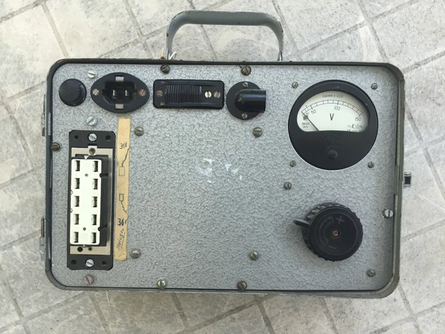 Fuente de alimentación KN 15, Spartrafo regulado, salida 110V, 30V, 33 V, 750 VA