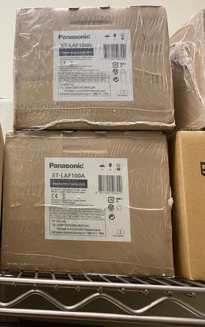 Panasonic ET-LAF100A Projector Lamp-BRAND NEW-SEALED BOX