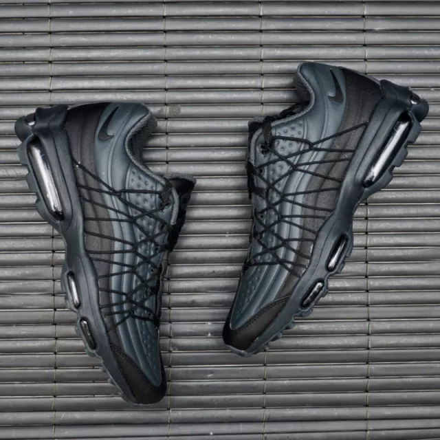 NIKE AIR Max 95 Ultra SE Black AO9082 022 UK7.5 EUR42 US8.5 TN
