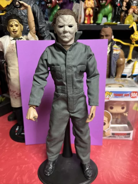 Halloween 2 Custom 1/6th Scale Michael Myers Figure With Scalpel