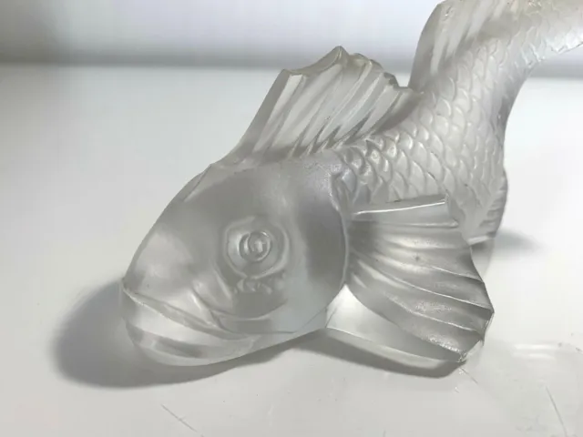 Superbe statuette figurine poisson en verre moulé pressé signé R. Janson 2