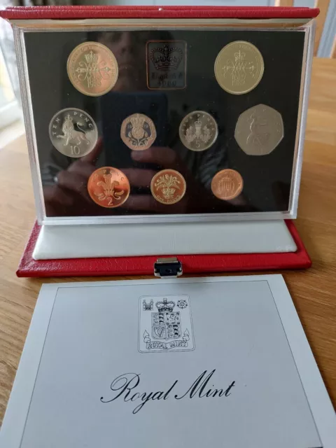 1989 UK Proof Coin Set in Folding Case Complete