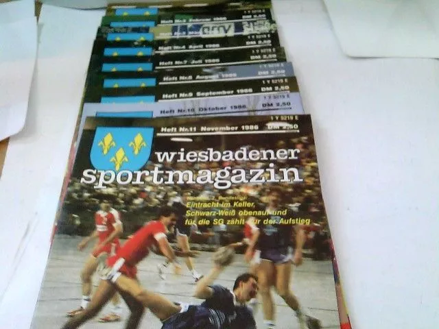 Kovolut bestehend aus 9 Magazinen, zum Thema: Wiesbadener Sportmagazin 5. Jahrga