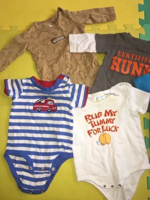 Lot de vêtements cool bébé garçon taille 3 mois ! 2