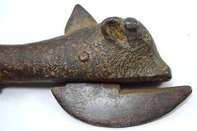 Primitive antique Bull head cast iron can opener Farm décor opener. G47-197