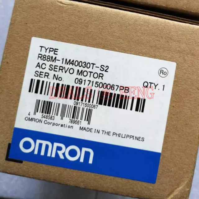 ONE Omron R88M-1M40030T-S2 Servo Motor New