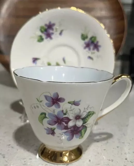 Vtg Teacup & Saucer, Purple White Flowers OLD ROYAL Bone China Gold Trim England