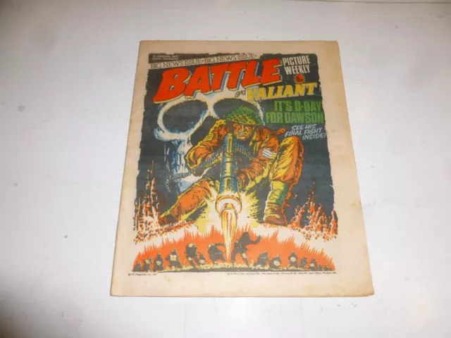 BATTLE PICTURE WEEKLY & VALIANT Comic - Date 22/01/1977 - UK Paper Comic