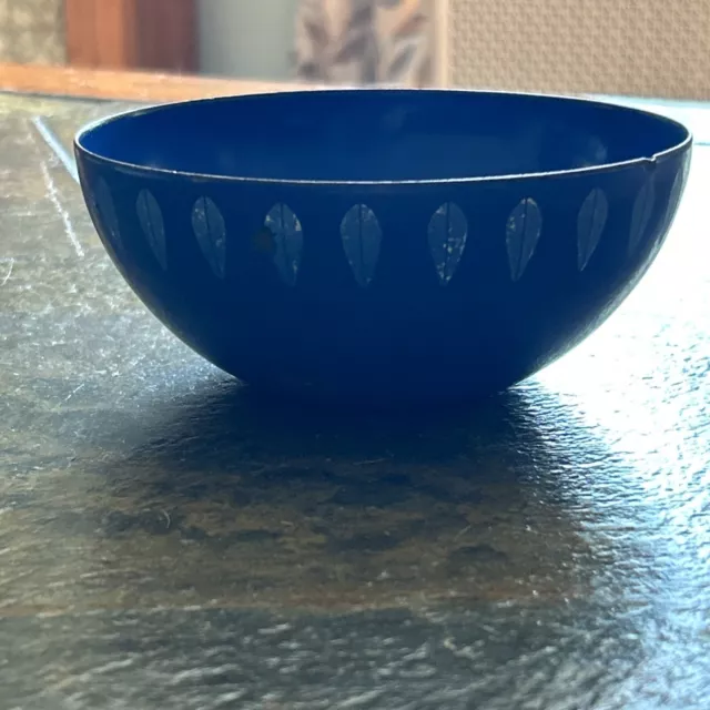 VINTAGE WHITE ENAMEL Blue Trim Rectangular Bowl Enamelware HAND PAINTED  COUNTRY $9.99 - PicClick