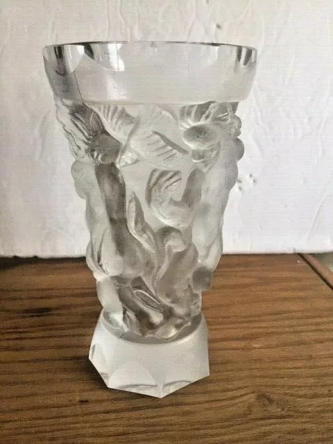 Vintage Lalique  STYLE ART DECO   glass small vase   frosted Cherubs