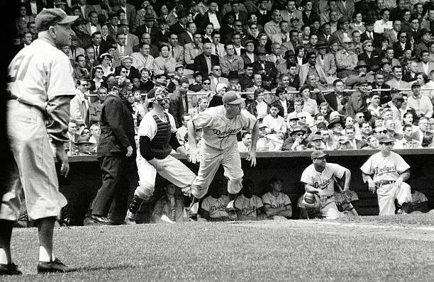 Brooklyn Dodgers Duke Snider in action, running out of batter's bo - Old Photo