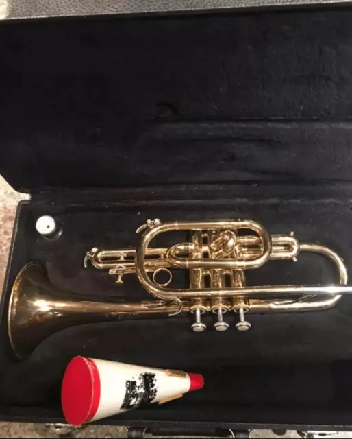 Selmer Bundy Cornet 7C Mouthpiece, Case And Mute.