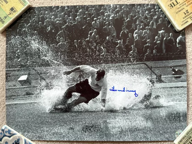 Tom Finney 'The Splash' Hand Signed 12x16 inch photo w/CoA