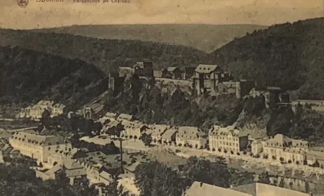 CPA, Bouillon ,BELGIQUE.VUE GÉNÉRALE AVEC SON CHÂTEAU EN 1918