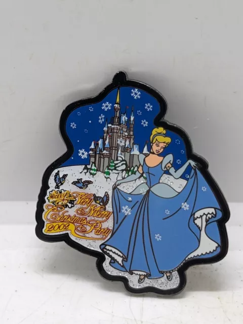 WDW Disney Enamel Pin Mickeys Very Merry Christmas Party 2002 Cinderella