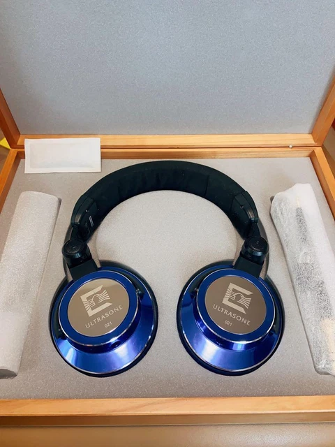 ULTRASONE Tribute 7 Hi-End Over-Ear Headphone