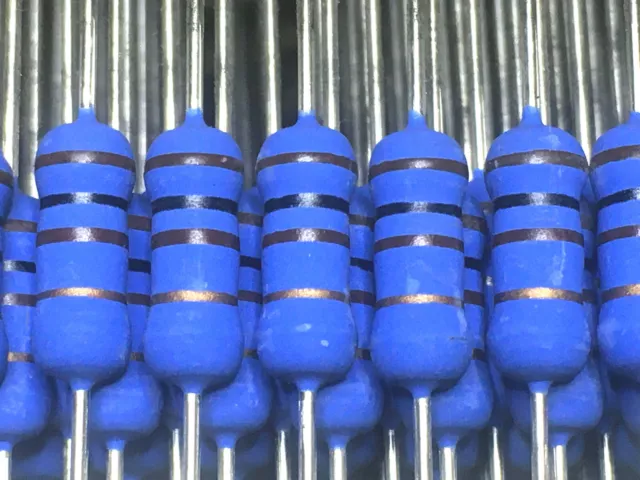 5 Resistenze 100 Ohm 2W ±5% Metal Film 5x12mm ( 5 pezzi )