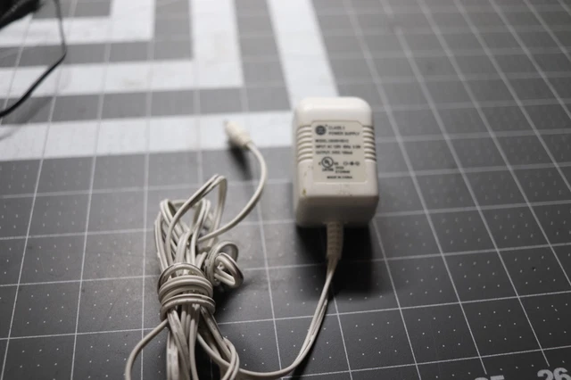 WATERPIK WP-360 Waterflosser Cordless  AC Adapter U030010D12 3V 100mA