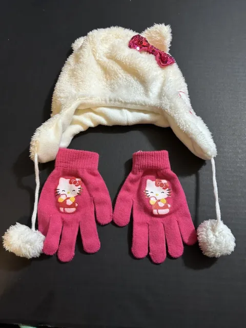 Hello Kitty Winter Hat Gloves Set