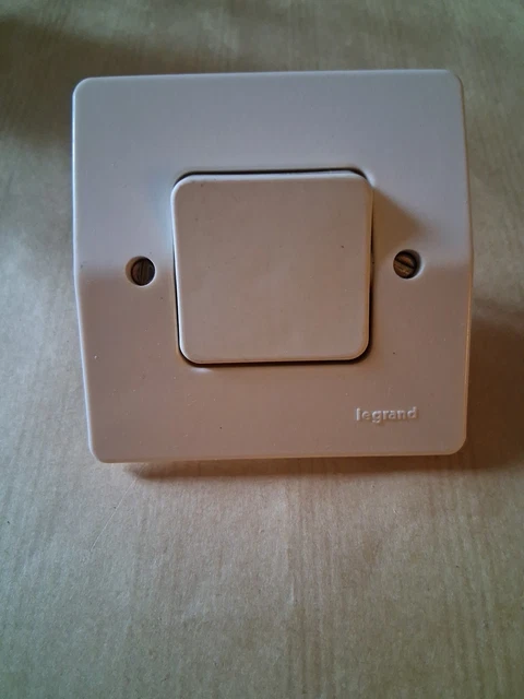 Branchement interrupteur avec voyant lumineux legrand neptune: au meilleur prix