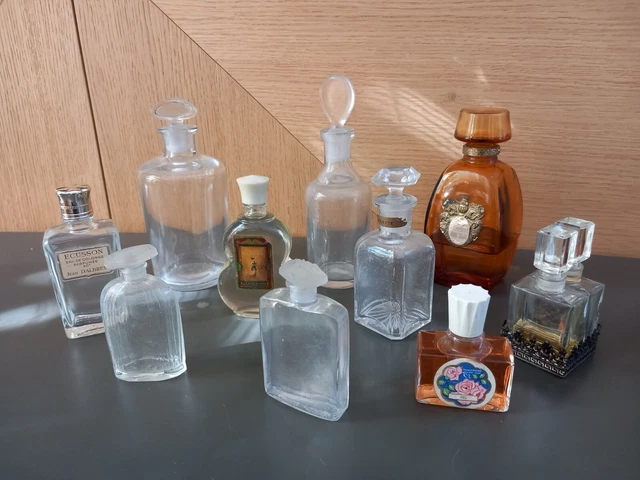 LOT DE flacons anciens parfum - apothicaire - toilette EUR 50,00
