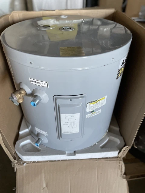 100142056 Electric Storage Tank Water Heater Lochinvar 19 Gallons 4500 Watts