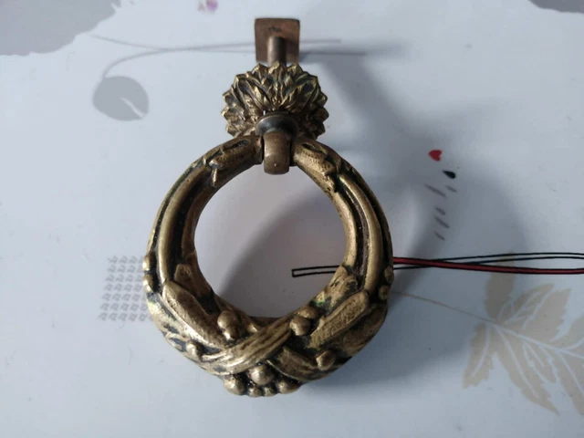 POIGNEE DE MEUBLE - BOUTON DE MEUBLE,F-Bronze 76mm--Poignées de porte