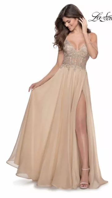 NWT  La Femme Chiffon with Sheer Floral Lace Bodice Gown Dress In Nude Sz 2