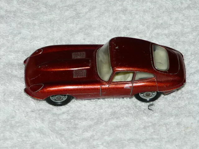 Vintage  Kult  Matchbox Regular Wheels   No.32   "E"  Type  Jaguar   Sehr Selten