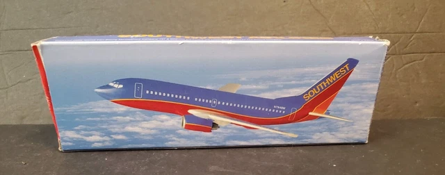 BOX ONLY 1:200 Southwest Airlines 737-700 Flight Miniature Model ...