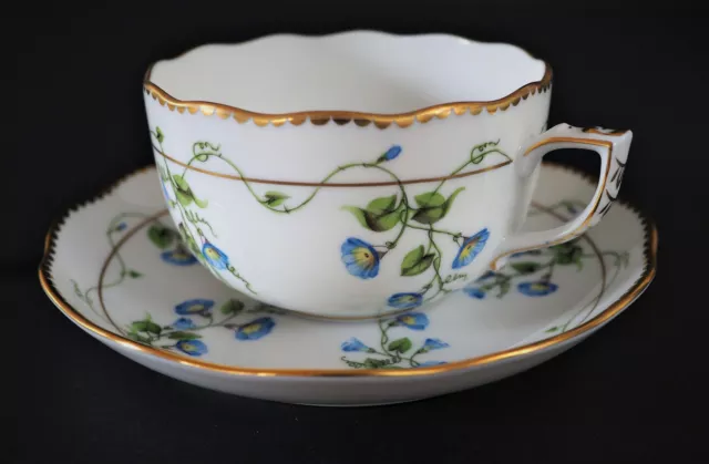 Tazza da Tè con piattino serie Herend Blue Garland dipinta a mano