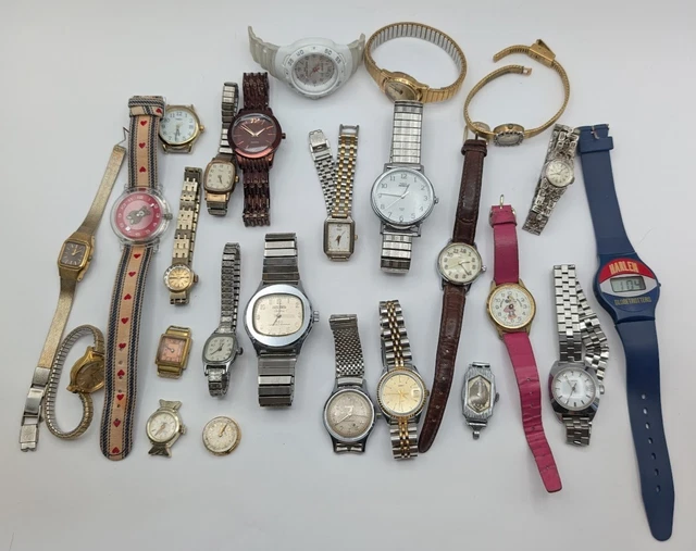 Watch lot Mickey Mous watch set with Charms, Geneva Navarre Becora Lot Of 5 Watches Disney, Becora, Geneva, Navarre Vintage  main image 2
