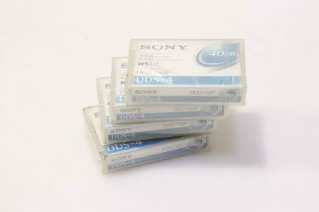 LOT OF 4 NEW SONY DGD150P DDS 4 Data Cartridge Tape 40gb. SKU218812