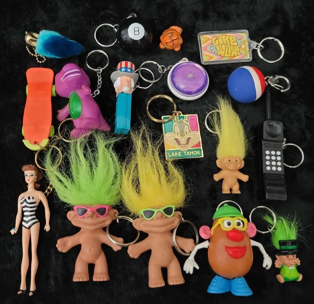 Pop Culture Keychain Lot Huge Variety! Great Grab Bag Lot! Trolls Barbie Pez Pop Culture Keychain Lot Huge Variety! Great Grab Bag Lot! Trolls Barbie Pez