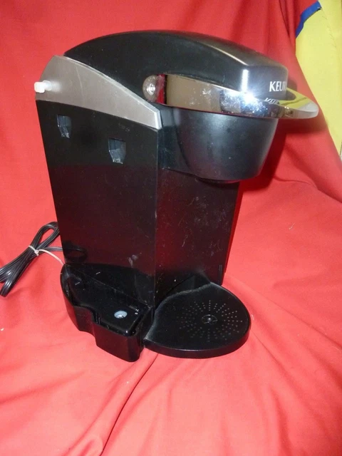 Keurig B60 Single Cup Brewing System Coffee Maker "AS-IS" for Parts/Repair