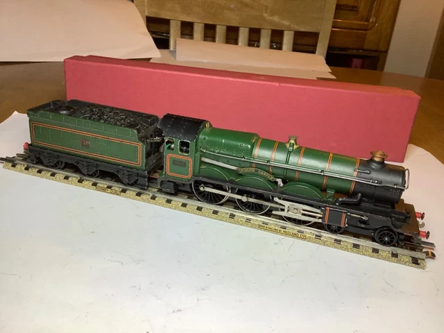 Hornby Dublo 3 Rail 3221 BR 4-6-0 Castle Class Ludlow Castle serviced & Remaged