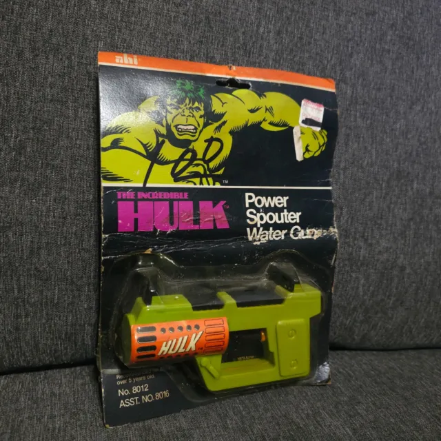 Vintage 1979 Incredible Hulk Power Spouter Water Gun Marvel AHI Toy New in Box
